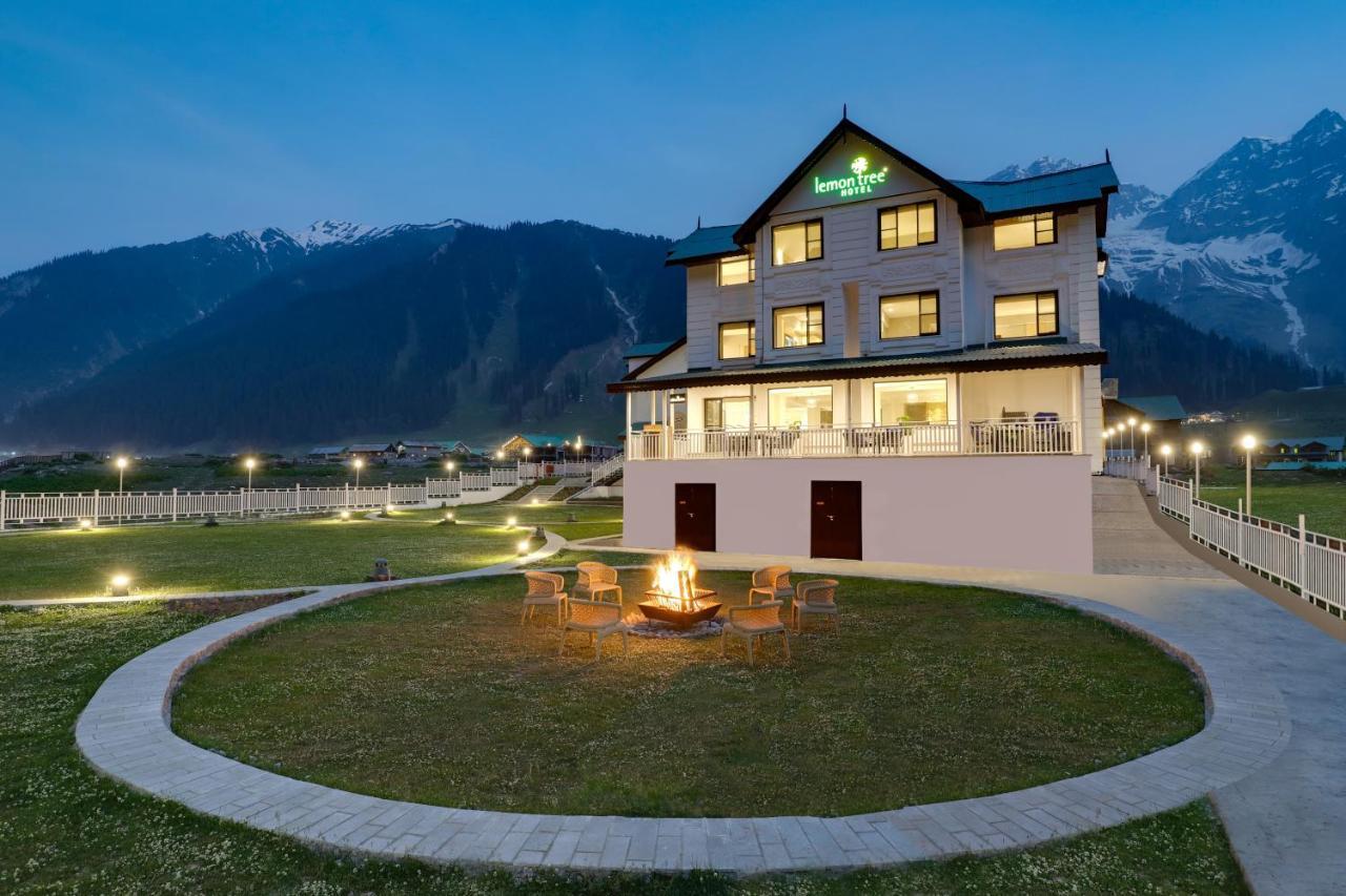 Lemon Tree Hotel, Sonāmarg Exterior photo